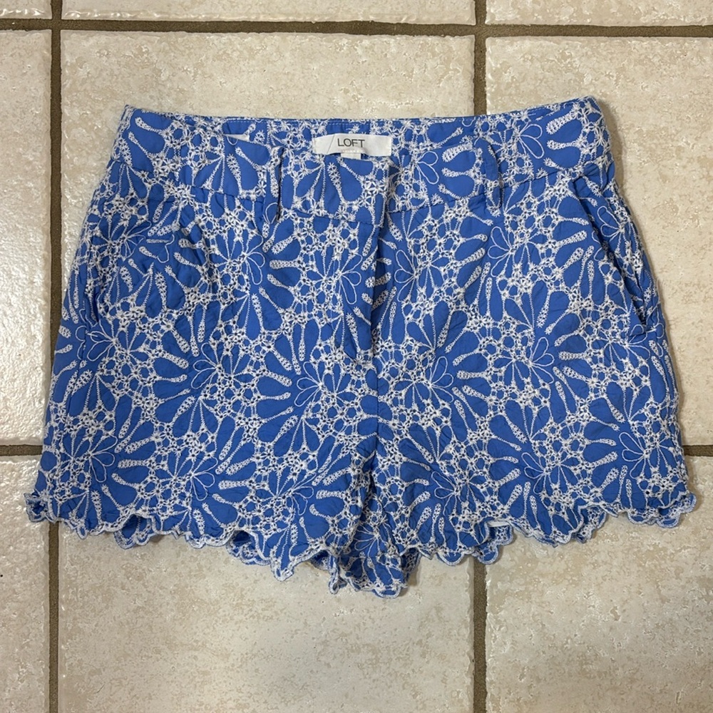 LOFT Riviera Short blue with white embroidery
